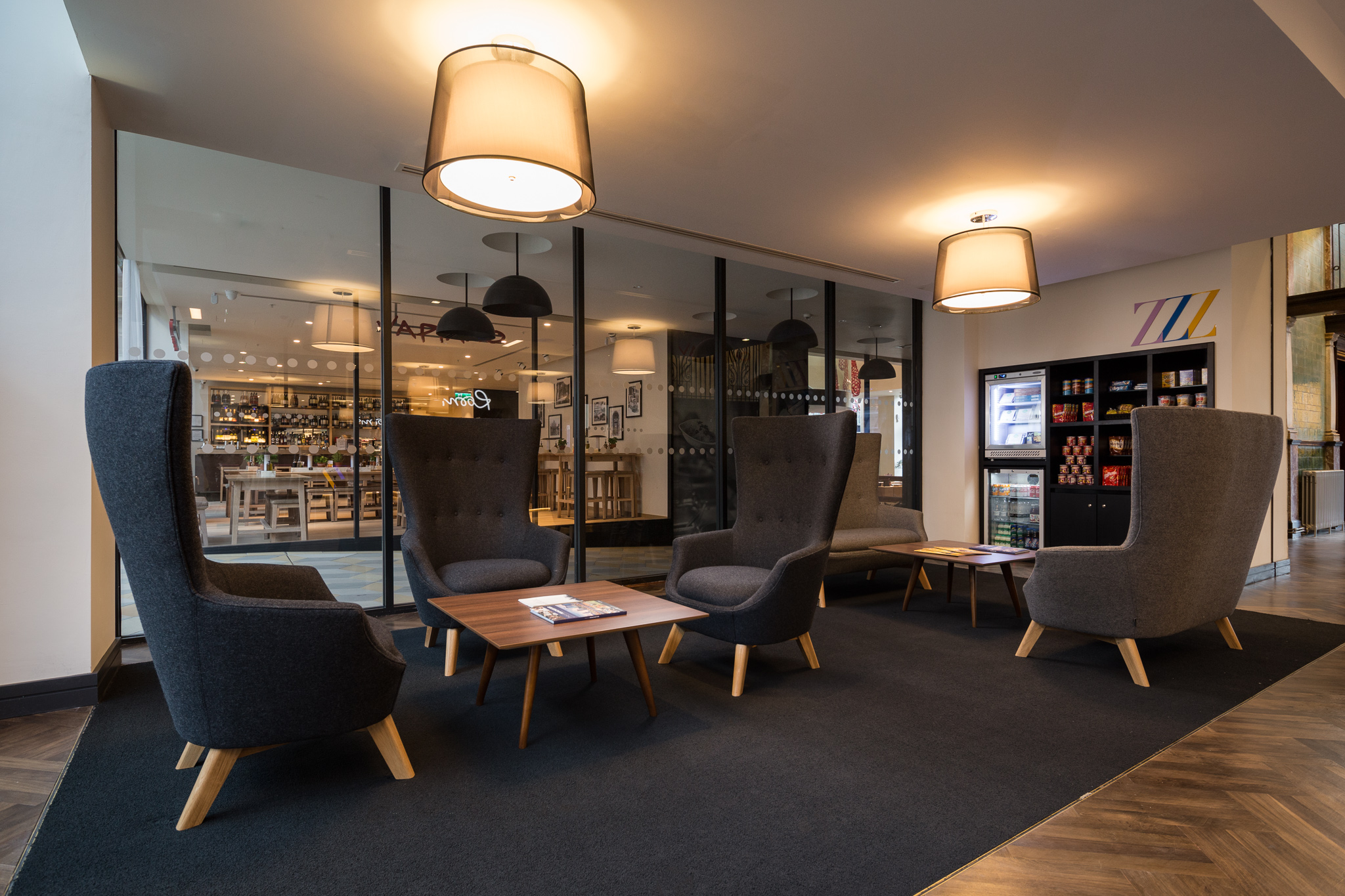 Image of Iconinc @ Roomzzz - Manchester Victoria