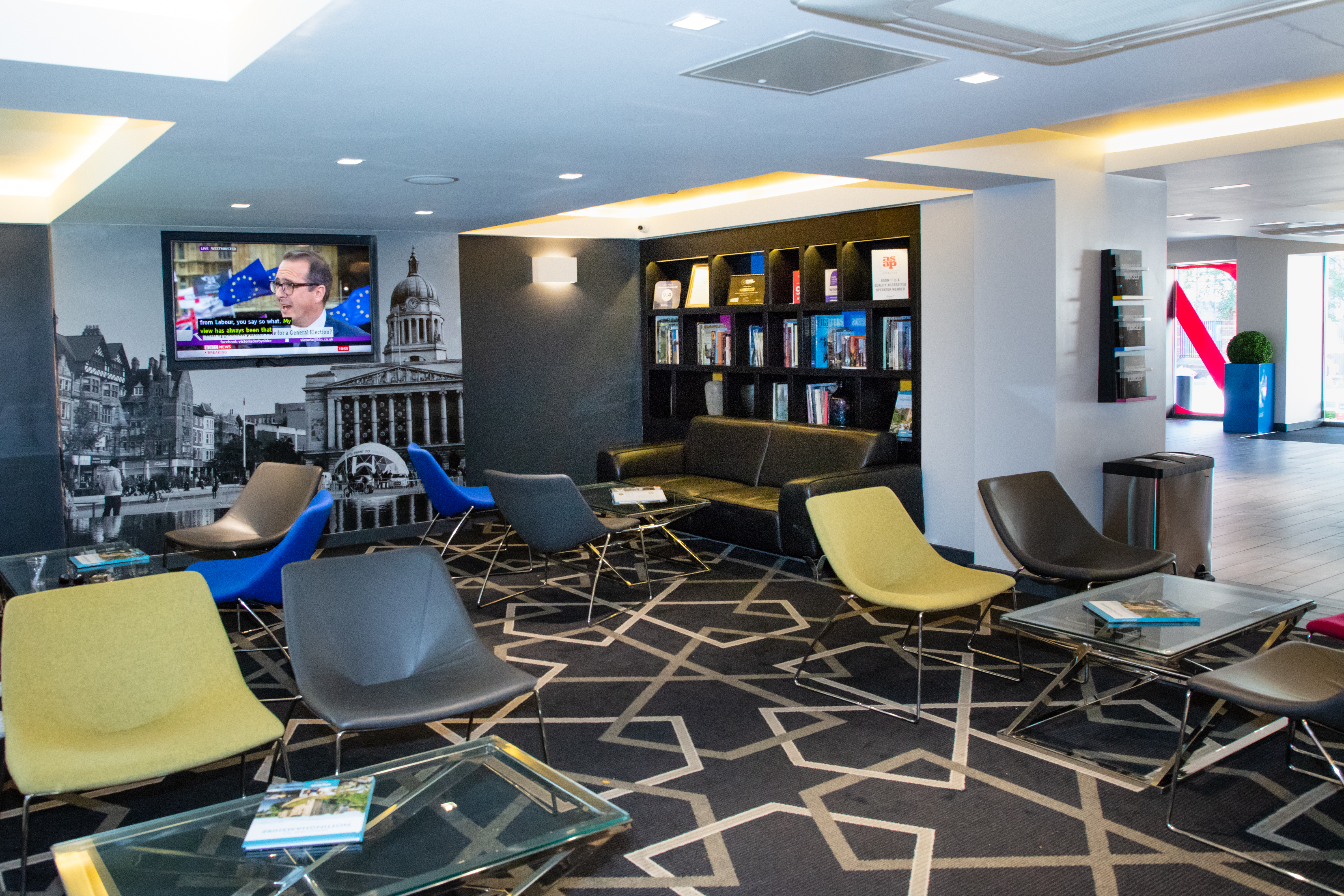 Image of Iconinc @ Roomzzz - Nottingham