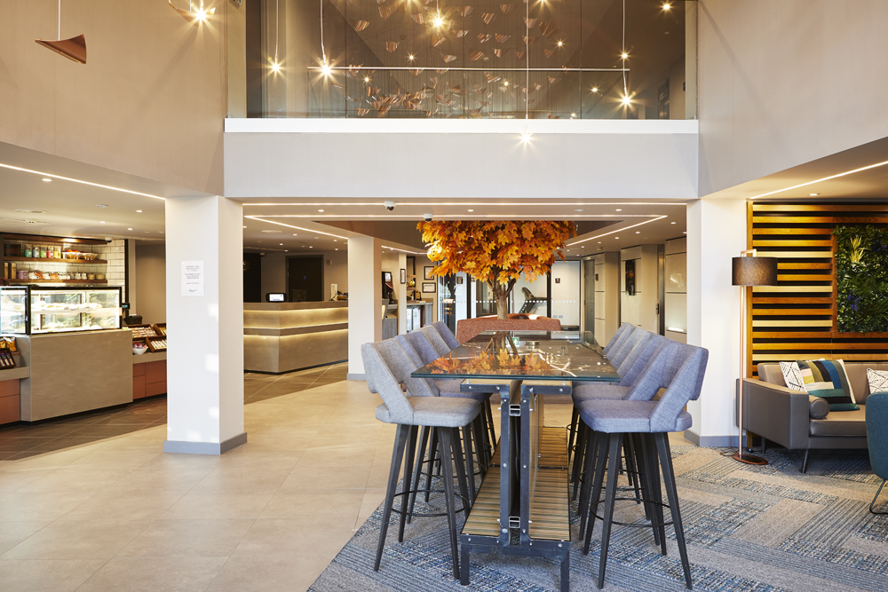 Image of Iconinc @ Roomzzz - York