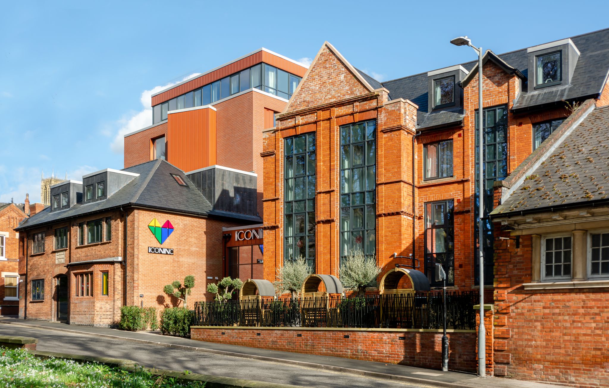 Image of Iconinc The Gravity, Lincoln