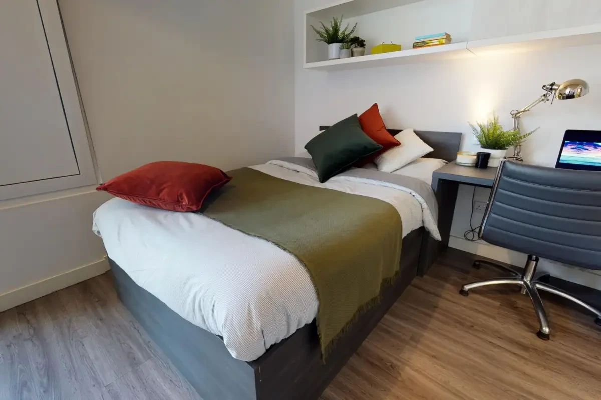 Image of iQ Aldgate, London