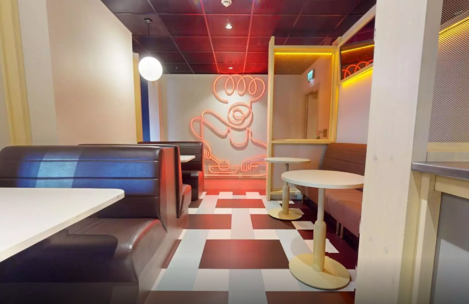 Image of iQ Aldgate, London