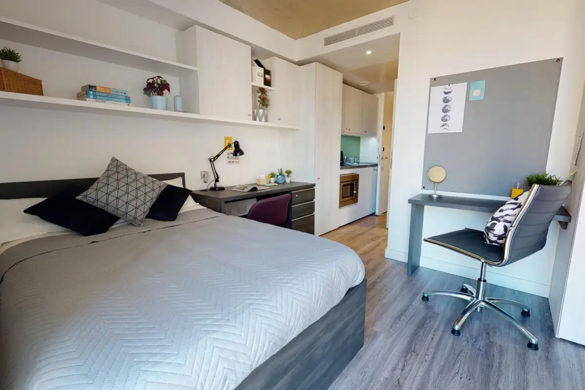 Image of iQ Aldgate, London