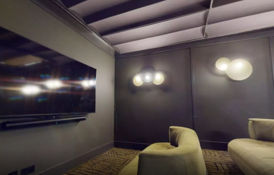 Image of iQ Aldgate, London