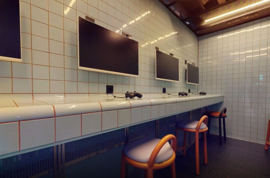 Image of iQ Aldgate, London