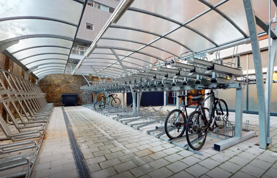 Image of iQ Aldgate, London