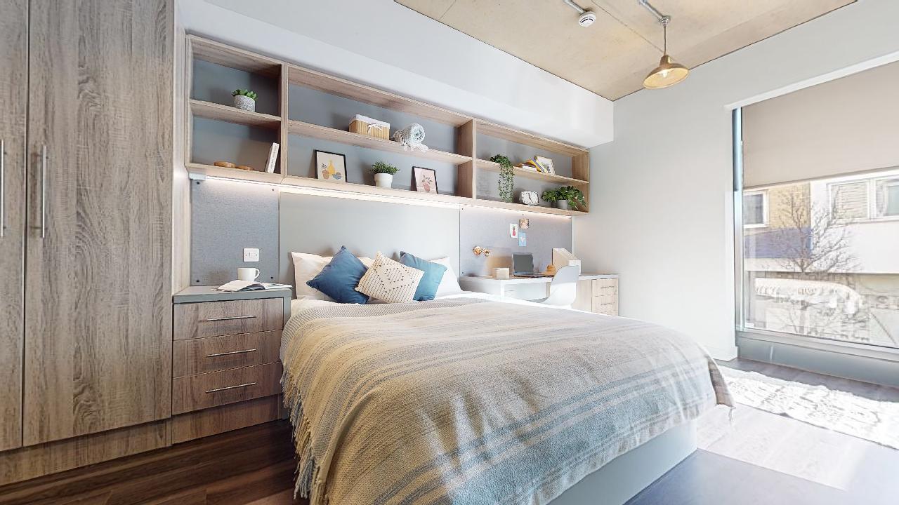 Image of iQ Aldgate, London