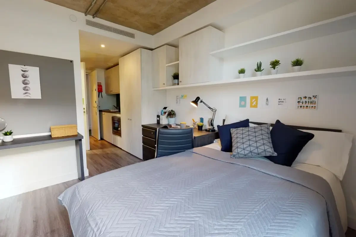 Image of iQ Aldgate, London