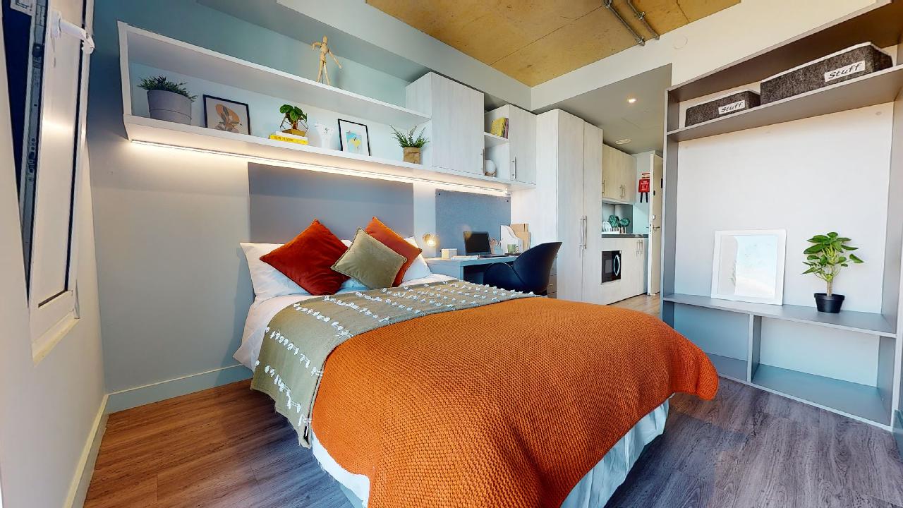 Image of iQ Aldgate, London