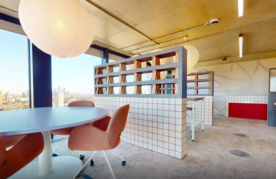 Image of iQ Aldgate, London