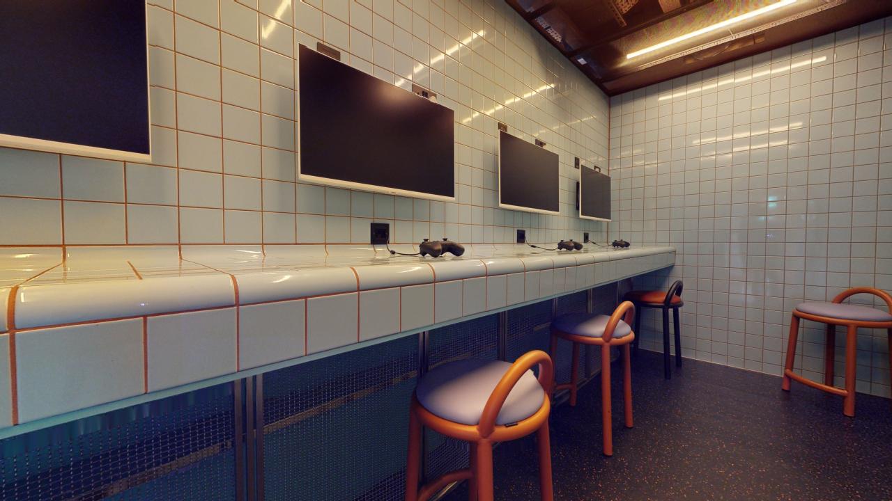 Image of iQ Aldgate, London