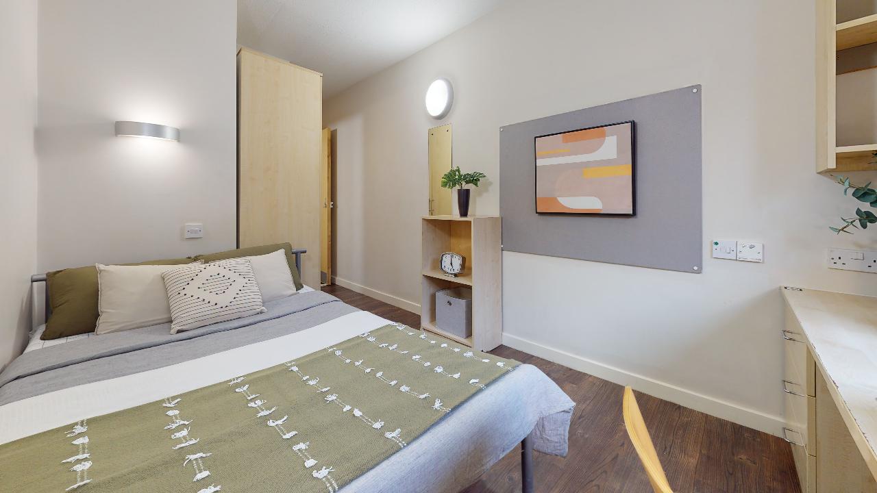 Image of iQ Aspley House, Huddersfield