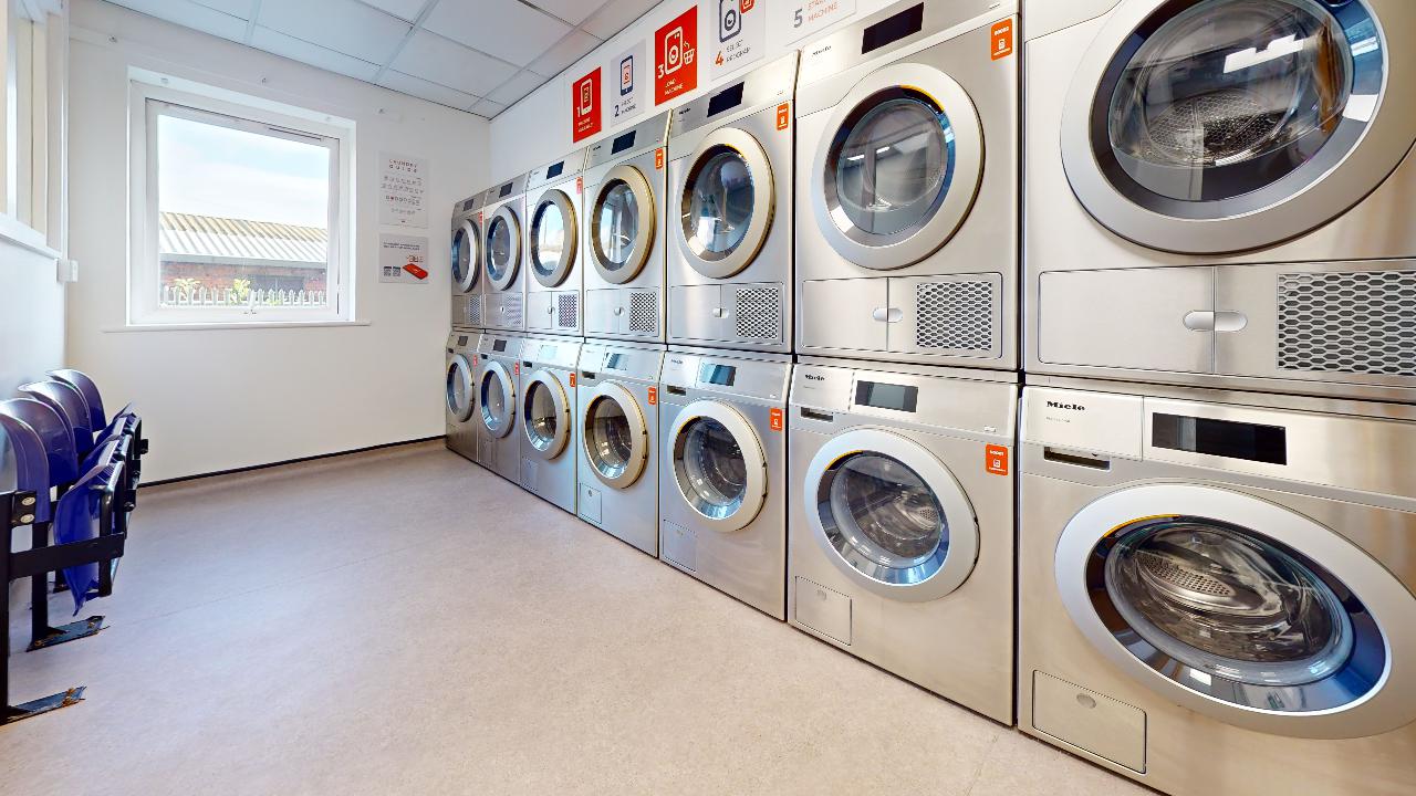 Image of iQ Aspley House, Huddersfield