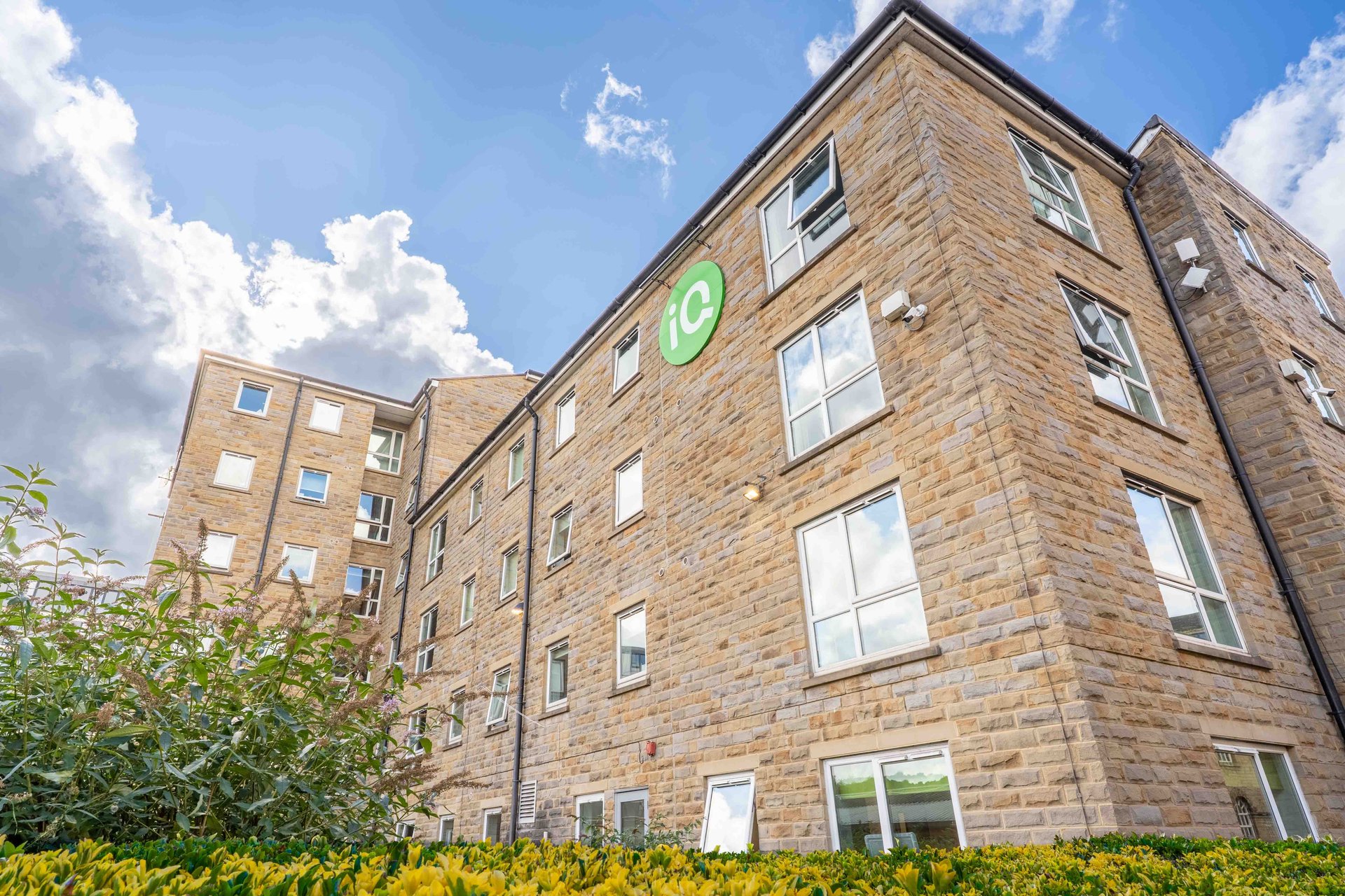 Image of iQ Aspley House, Huddersfield