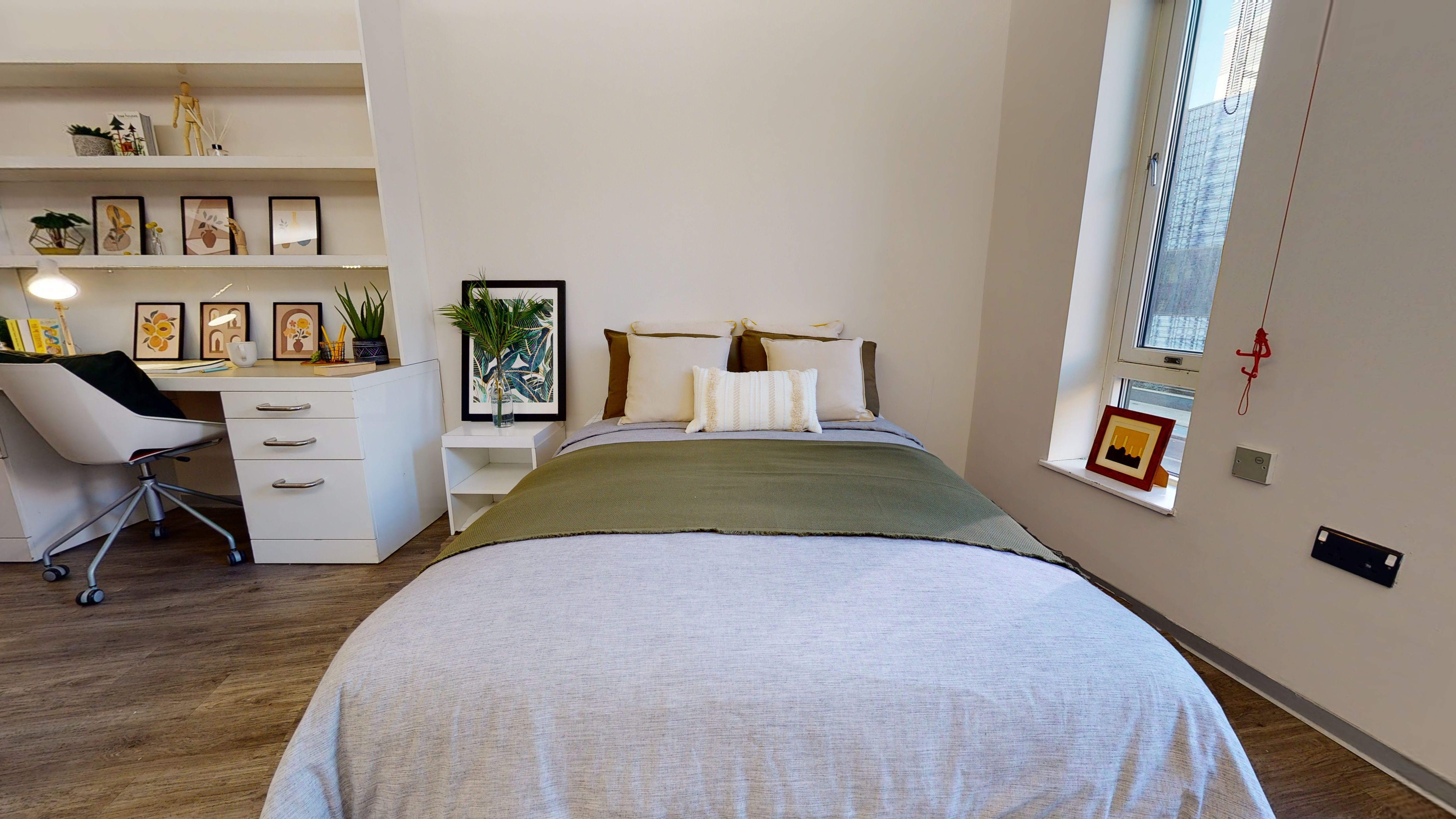 Image of iQ East Court, London