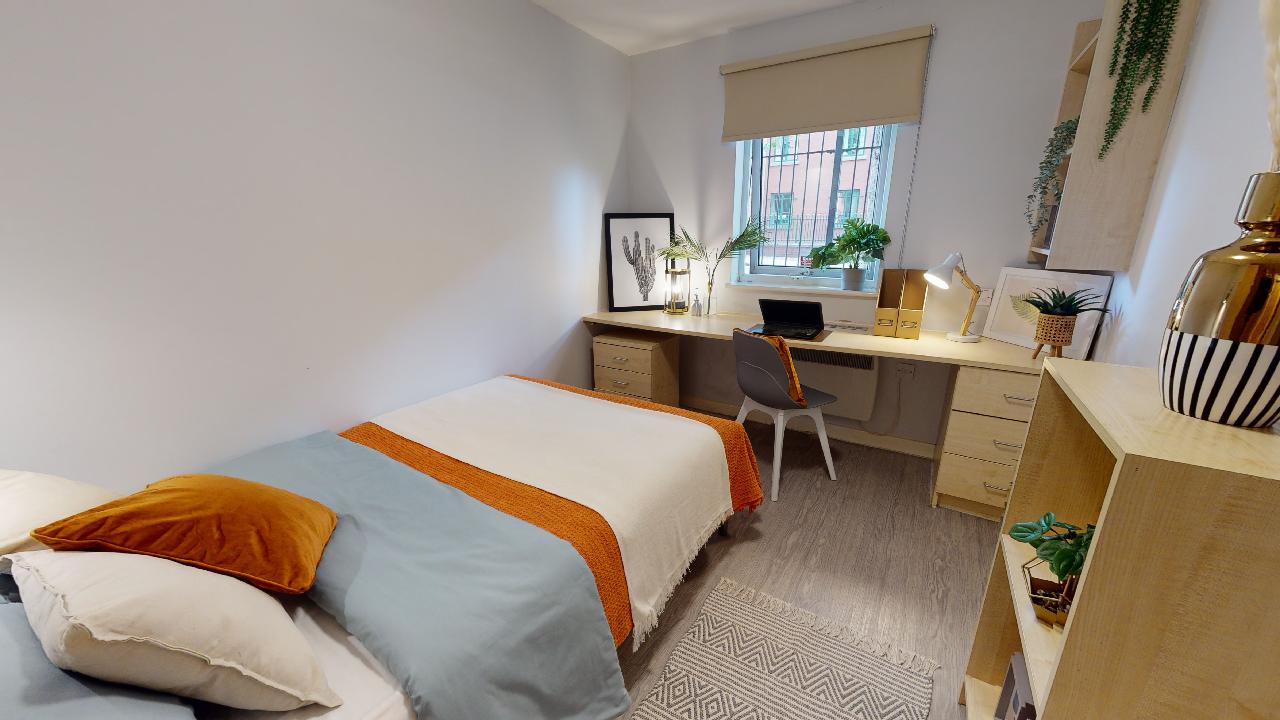 Image of iQ Fiveways House, Wolverhampton