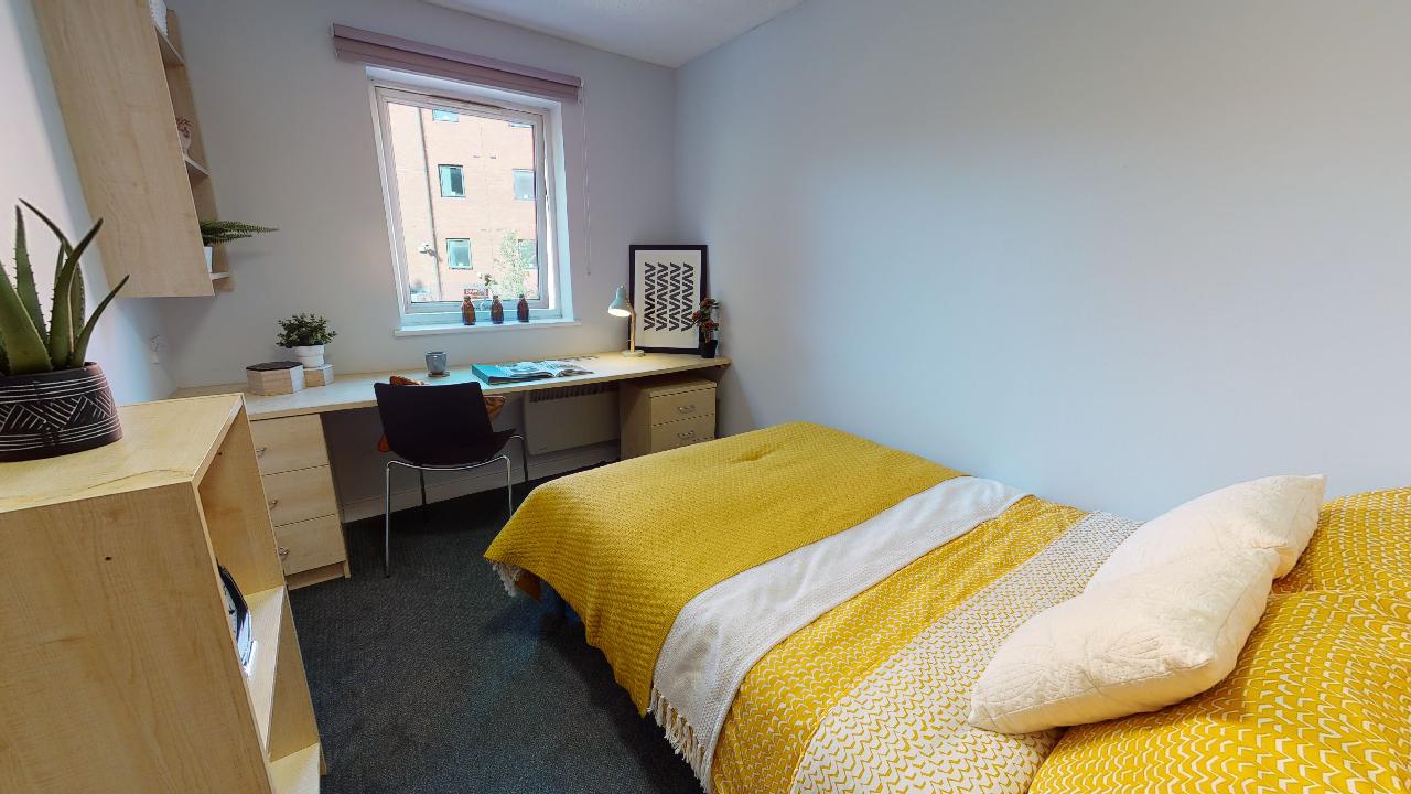 Image of iQ Fiveways House, Wolverhampton