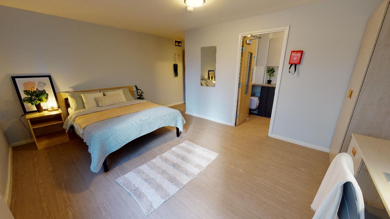 Image of iQ Opal Court, Leicester