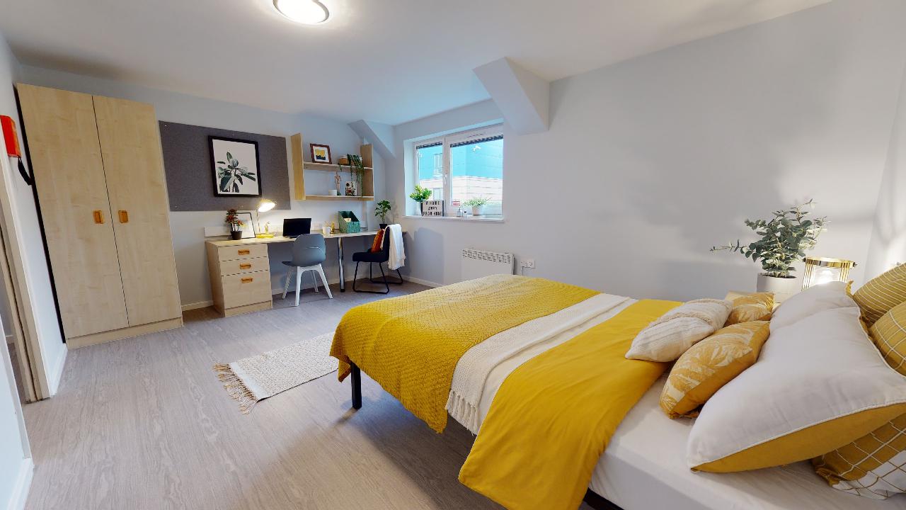 Image of iQ Opal Court, Leicester