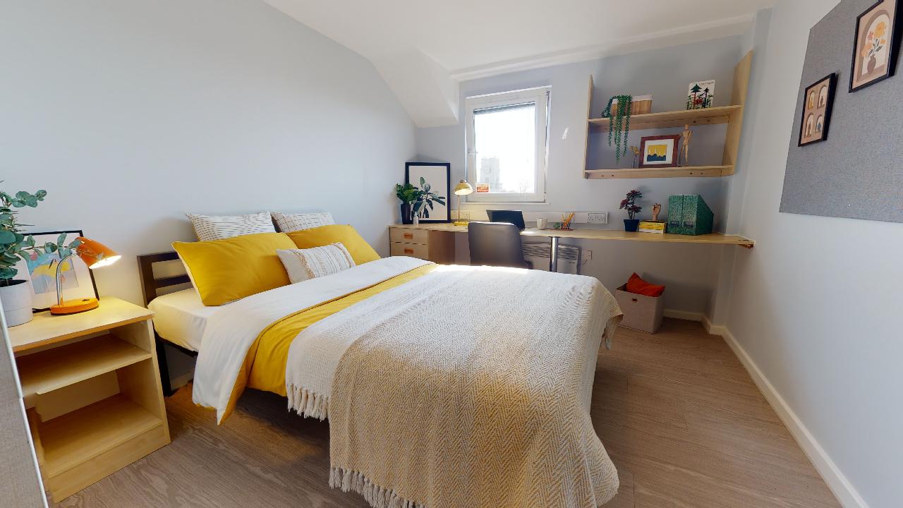 Image of iQ Opal Court, Leicester