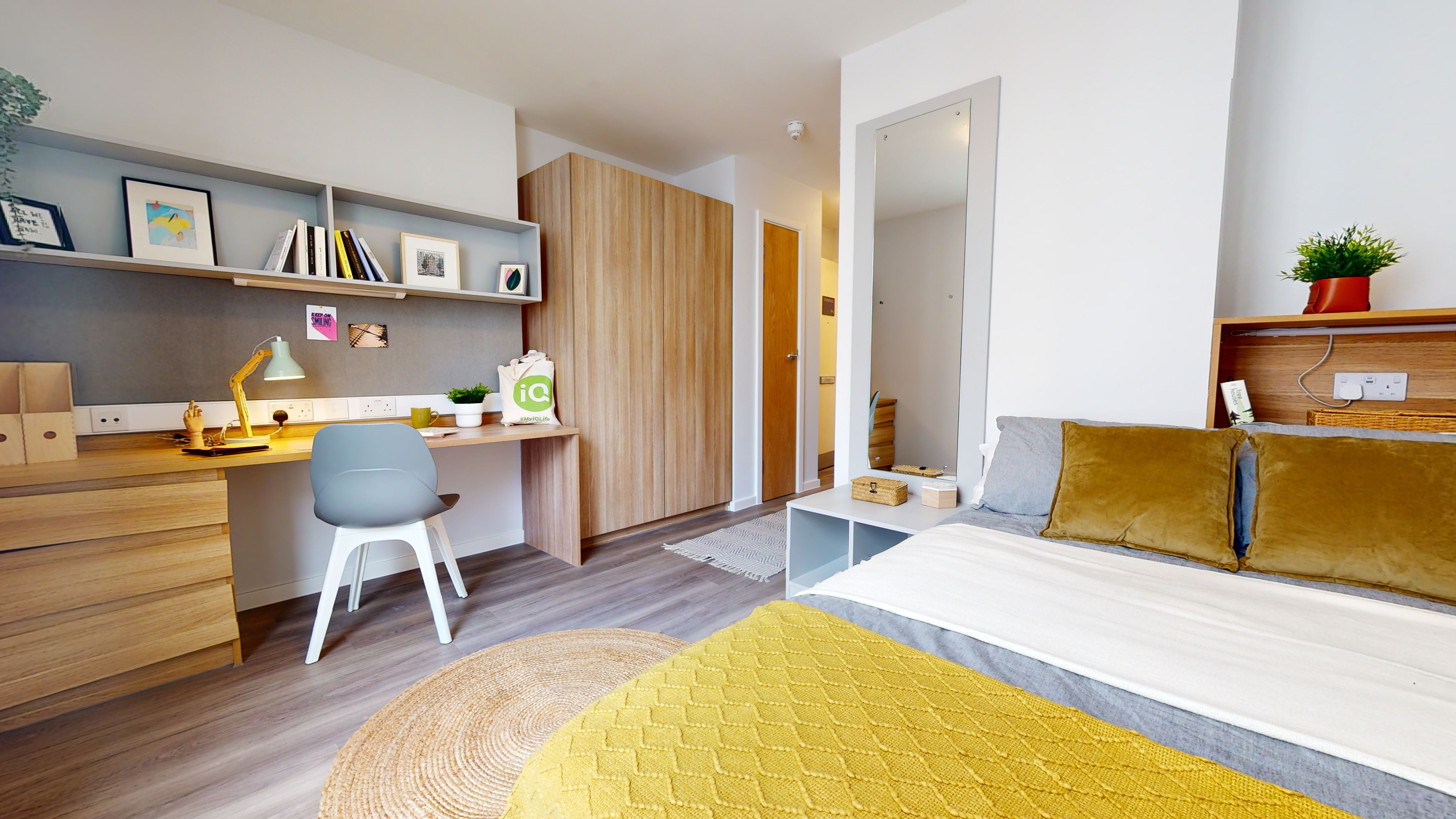 Image of iQ Sterling Court, London