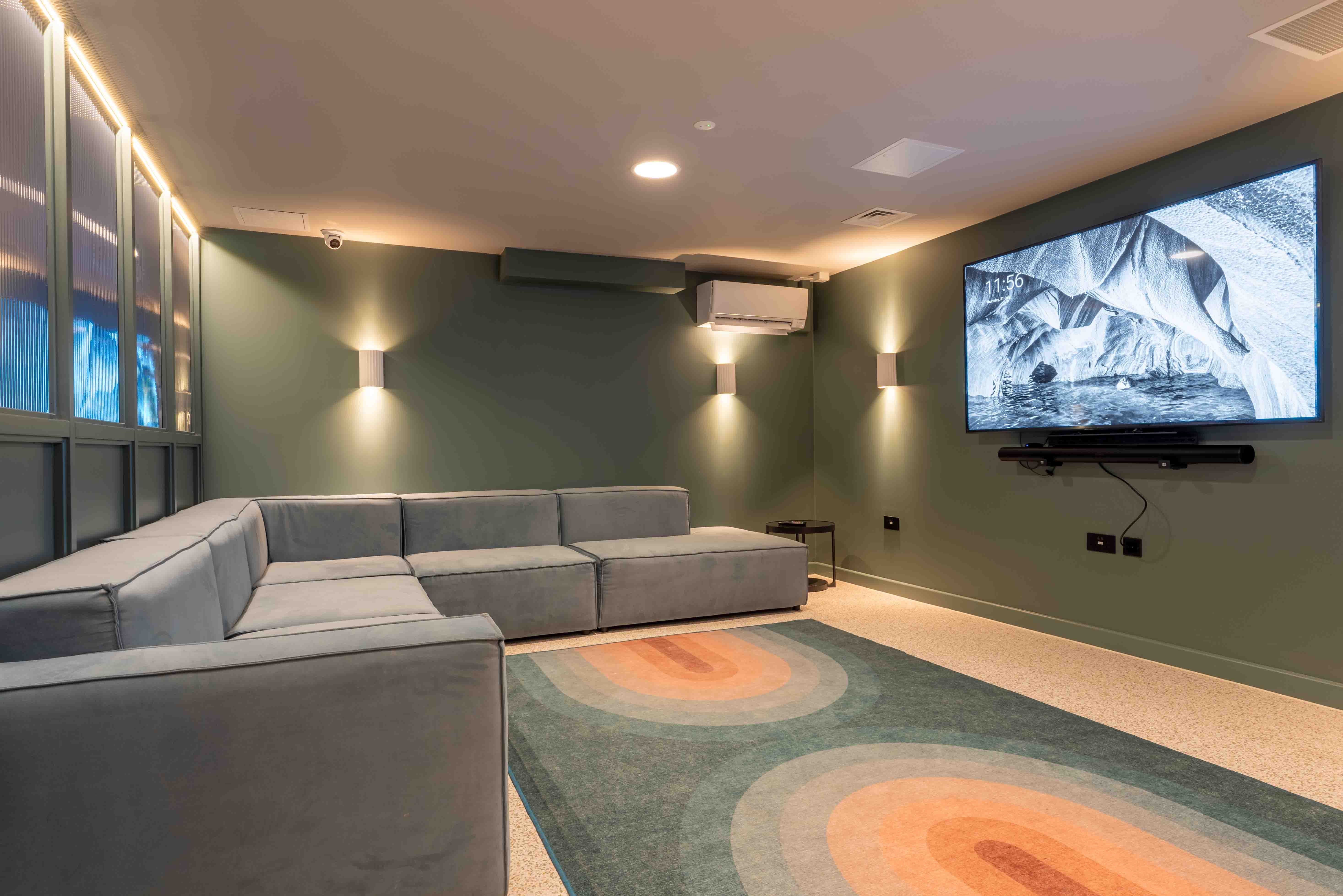 Image of iQ The Pad, Egham