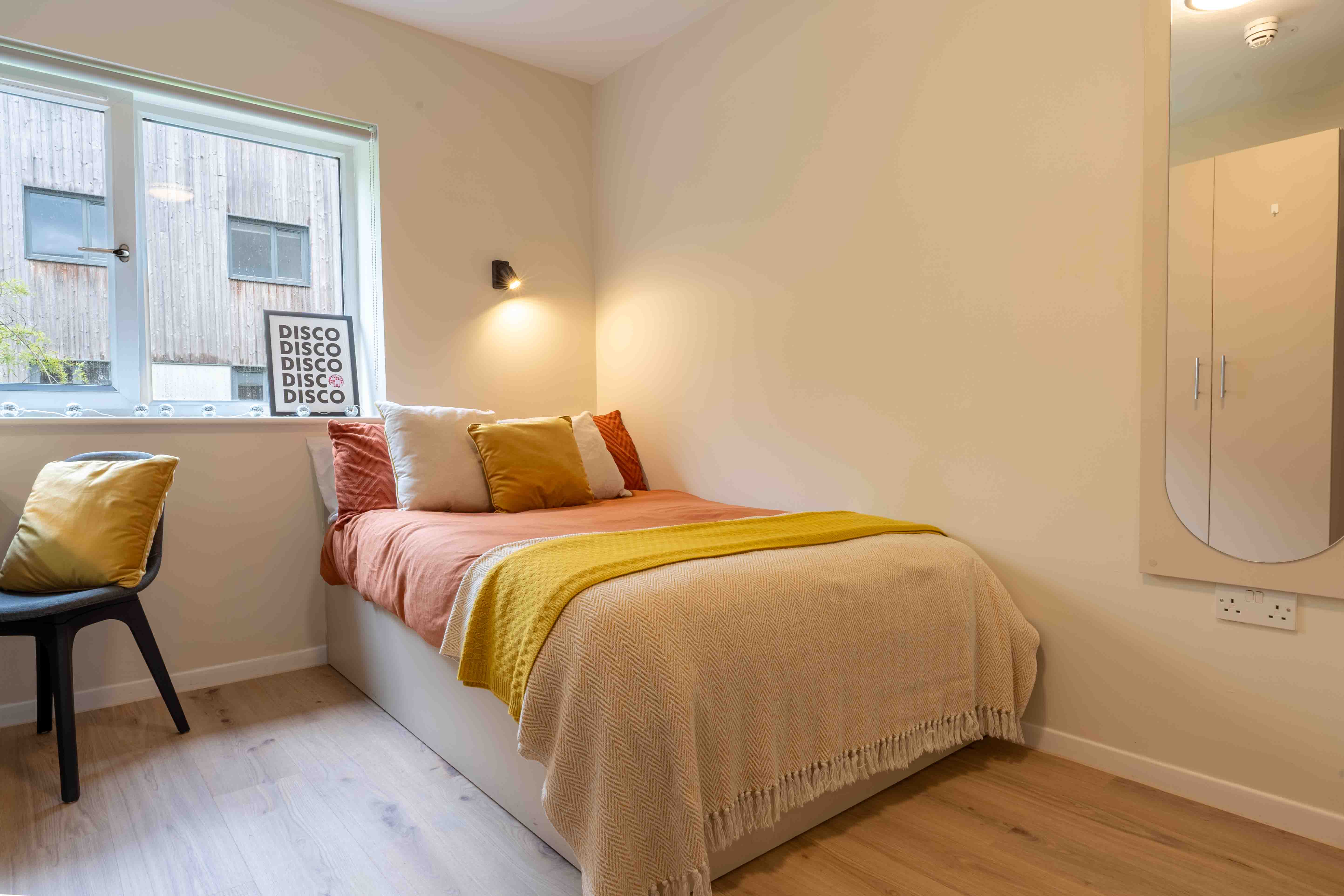 Image of iQ The Pad, Egham