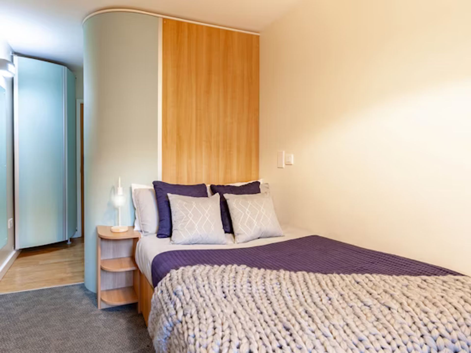 Image of Kendrick Hall, Reading