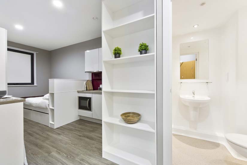 Image of Kingston Plaza, Kingston Upon Thames