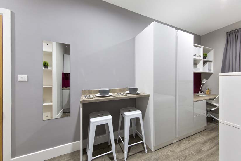 Image of Kingston Plaza, Kingston Upon Thames