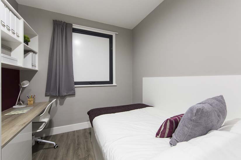 Image of Kingston Plaza, Kingston Upon Thames