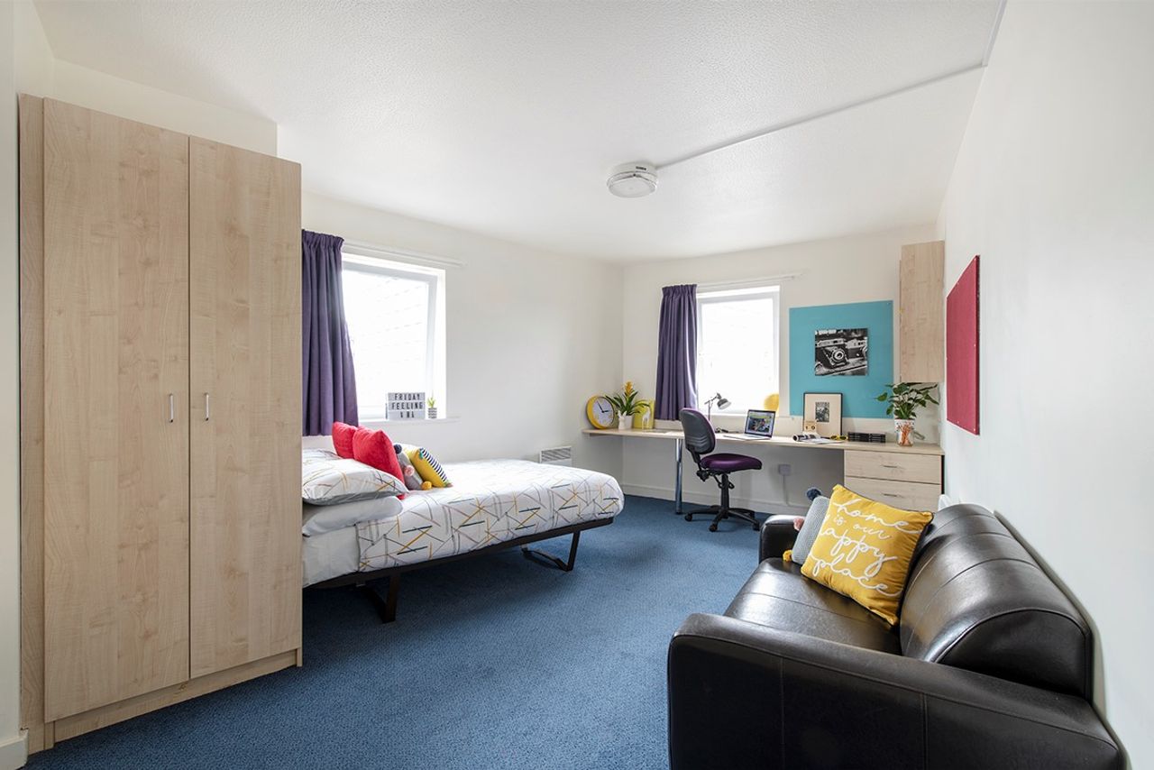 Image of Knoll Court, Newcastle