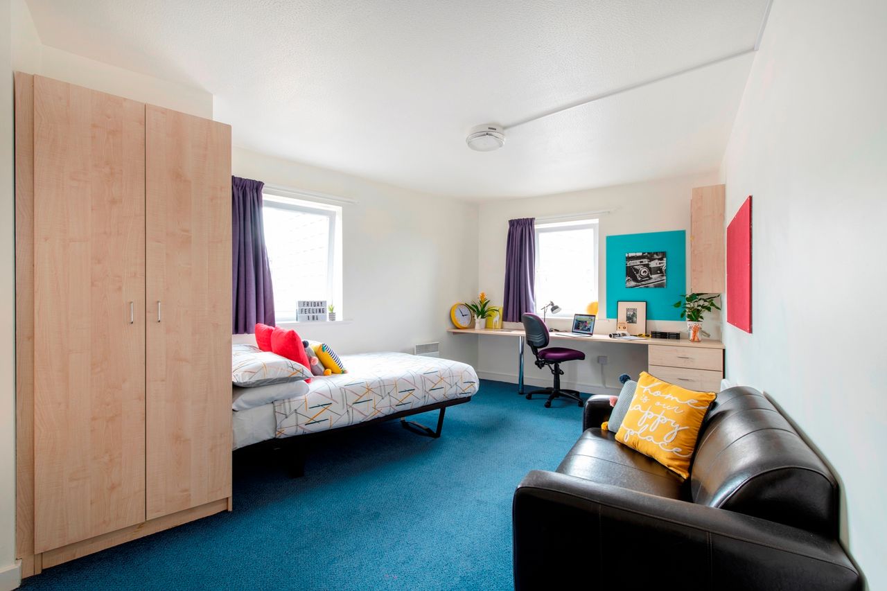 Image of Knoll Court, Newcastle