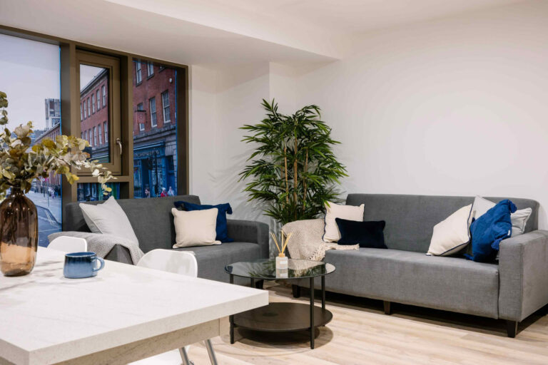 Image of Leonardo, Leeds