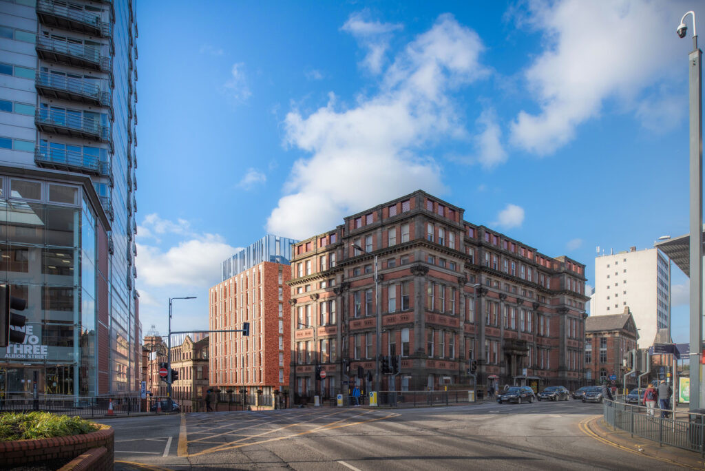 Image of Leonardo, Leeds