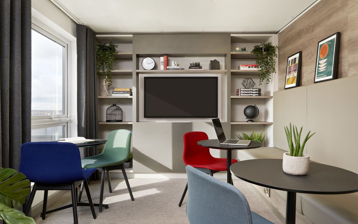 Image of Student Castle, Lincoln