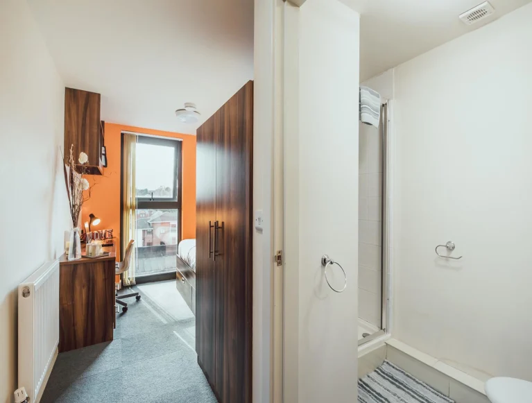 Image of Lomax Halls, Stoke-on-Trent