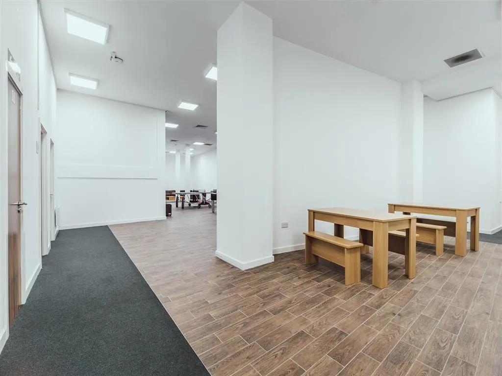 Image of Lomax Halls, Stoke-on-Trent