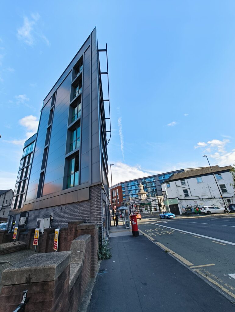 Image of London Court, Sheffield