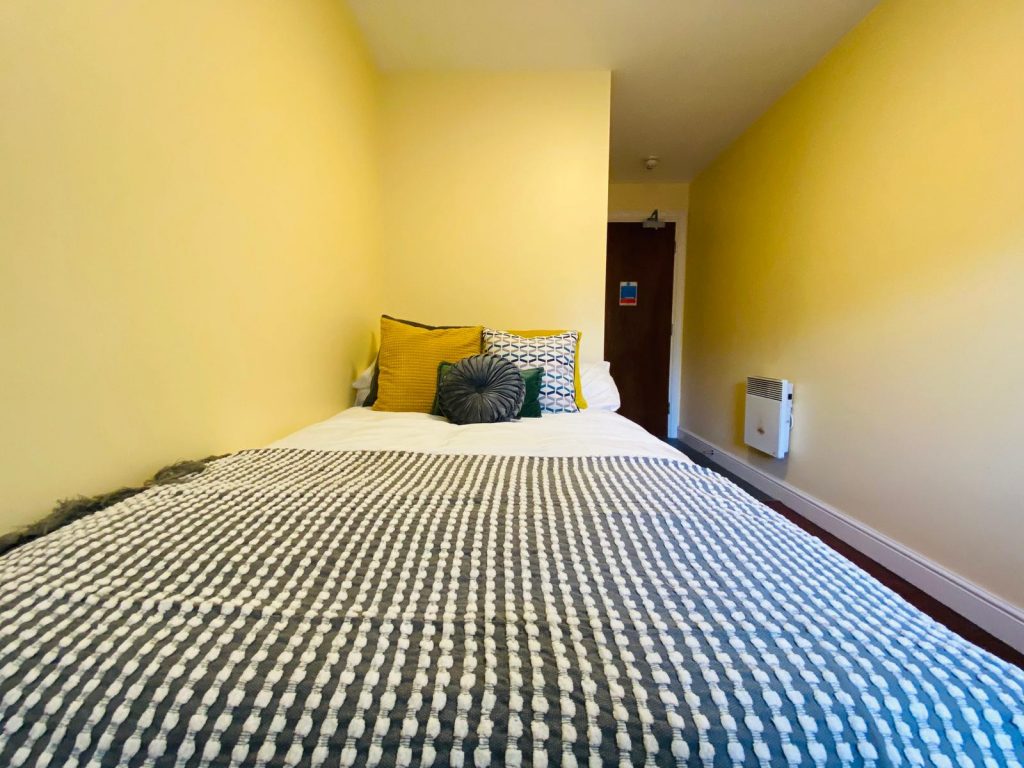 Image of Longside House, Bradford