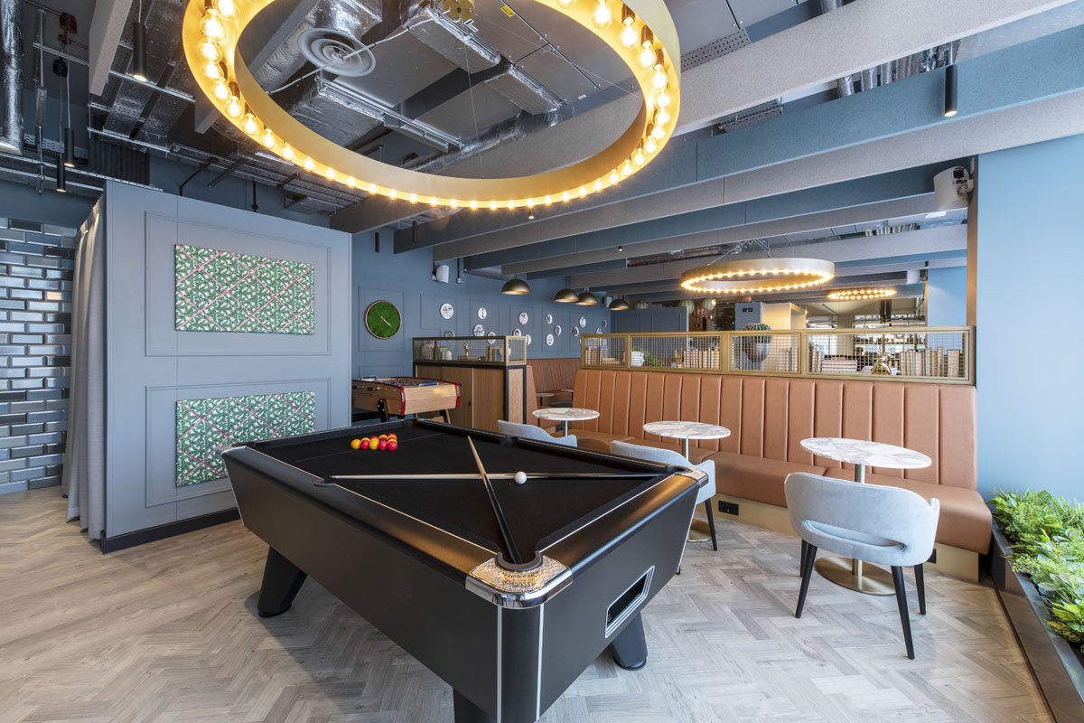 Image of Luna, Hatfield