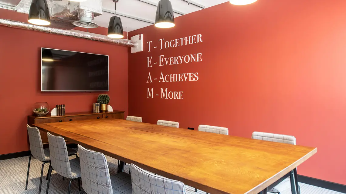 Image of Luna, Hatfield