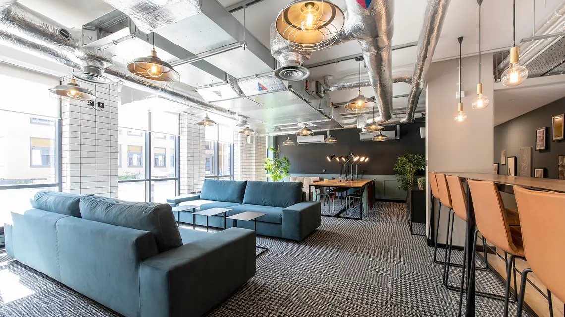 Image of Luna, Hatfield