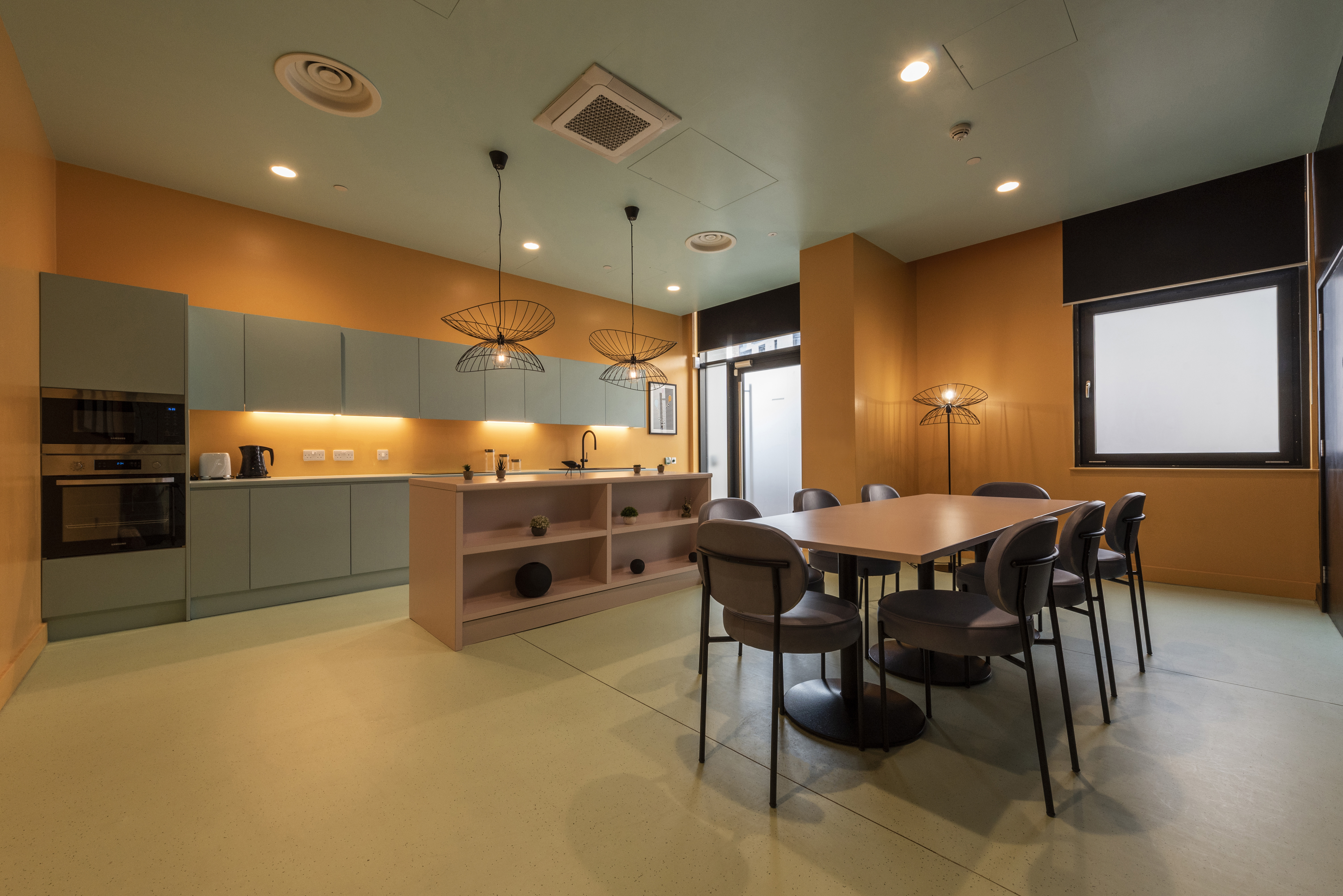 Image of Luxurio, Loughborough