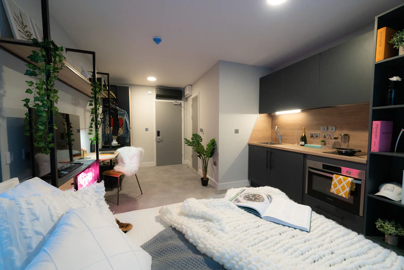 Image of Luxurio, Loughborough