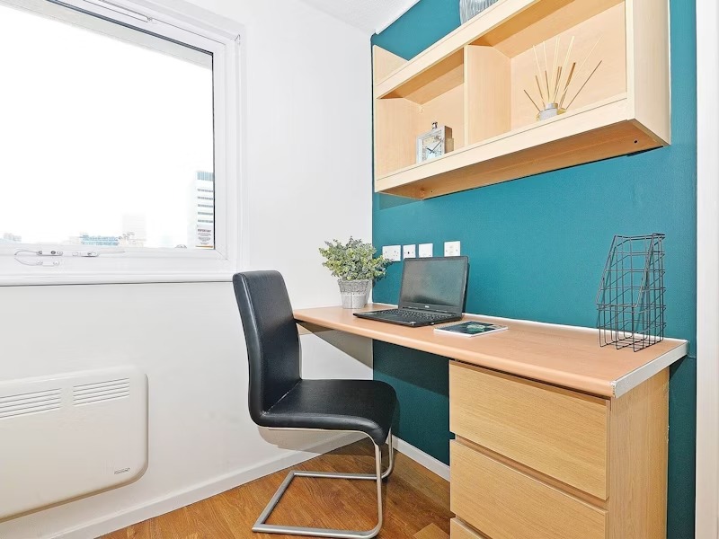 Image of Manchester Court, Manchester