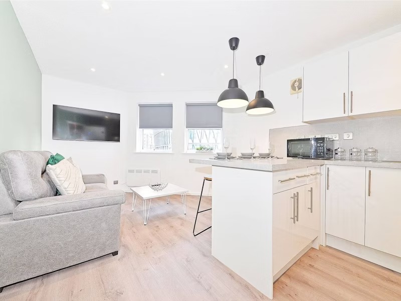 Image of Manchester Court, Manchester