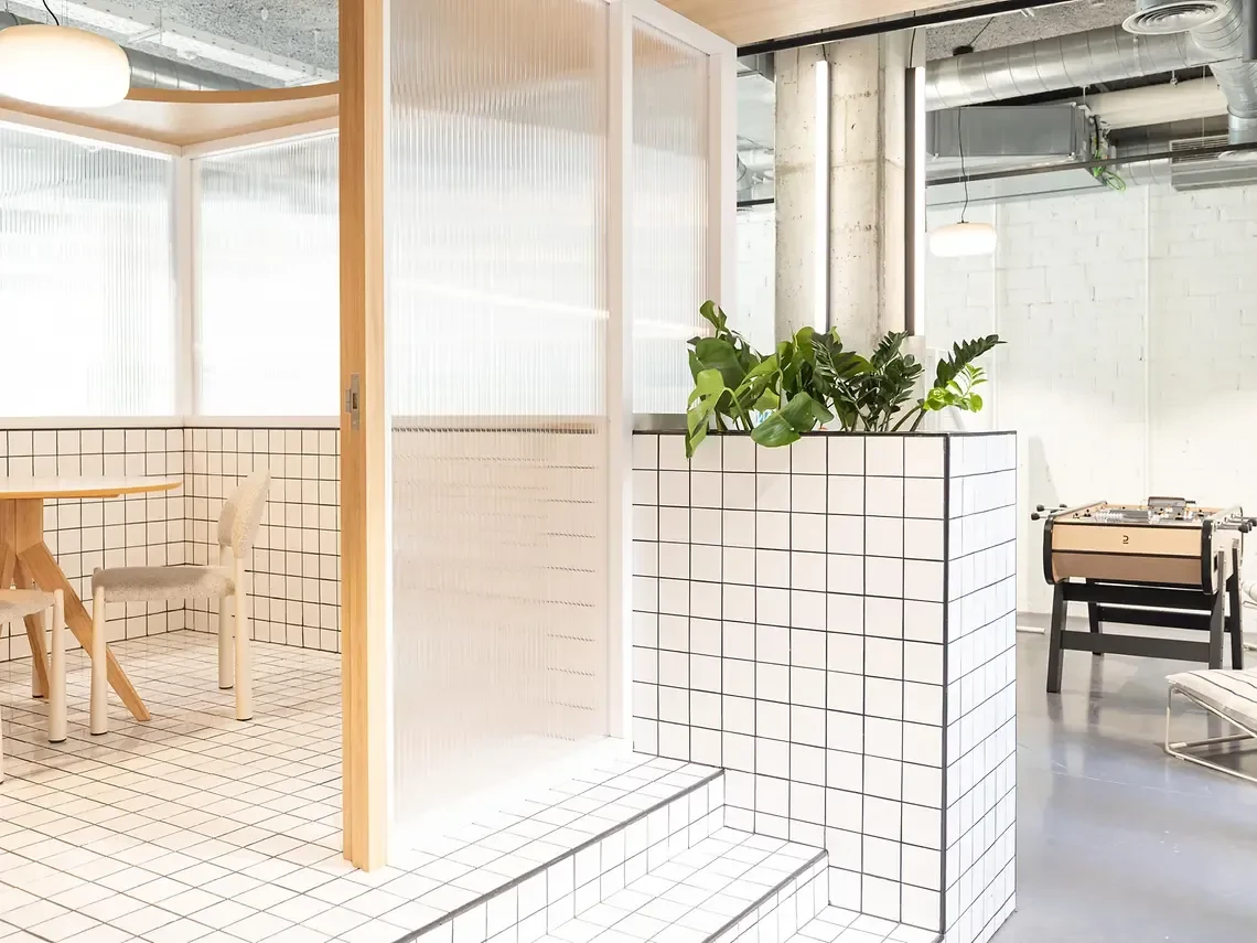 Executive Studio - image 43