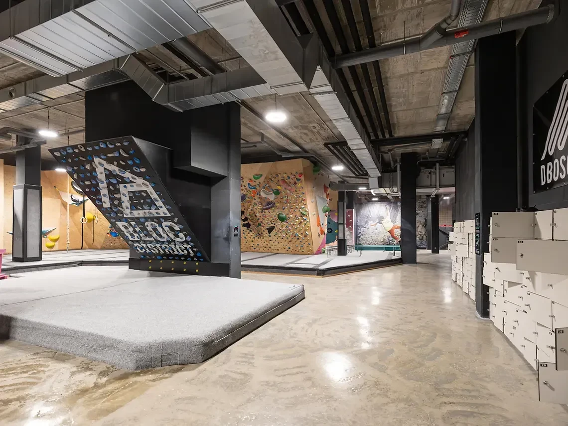 Executive Studio - image 35