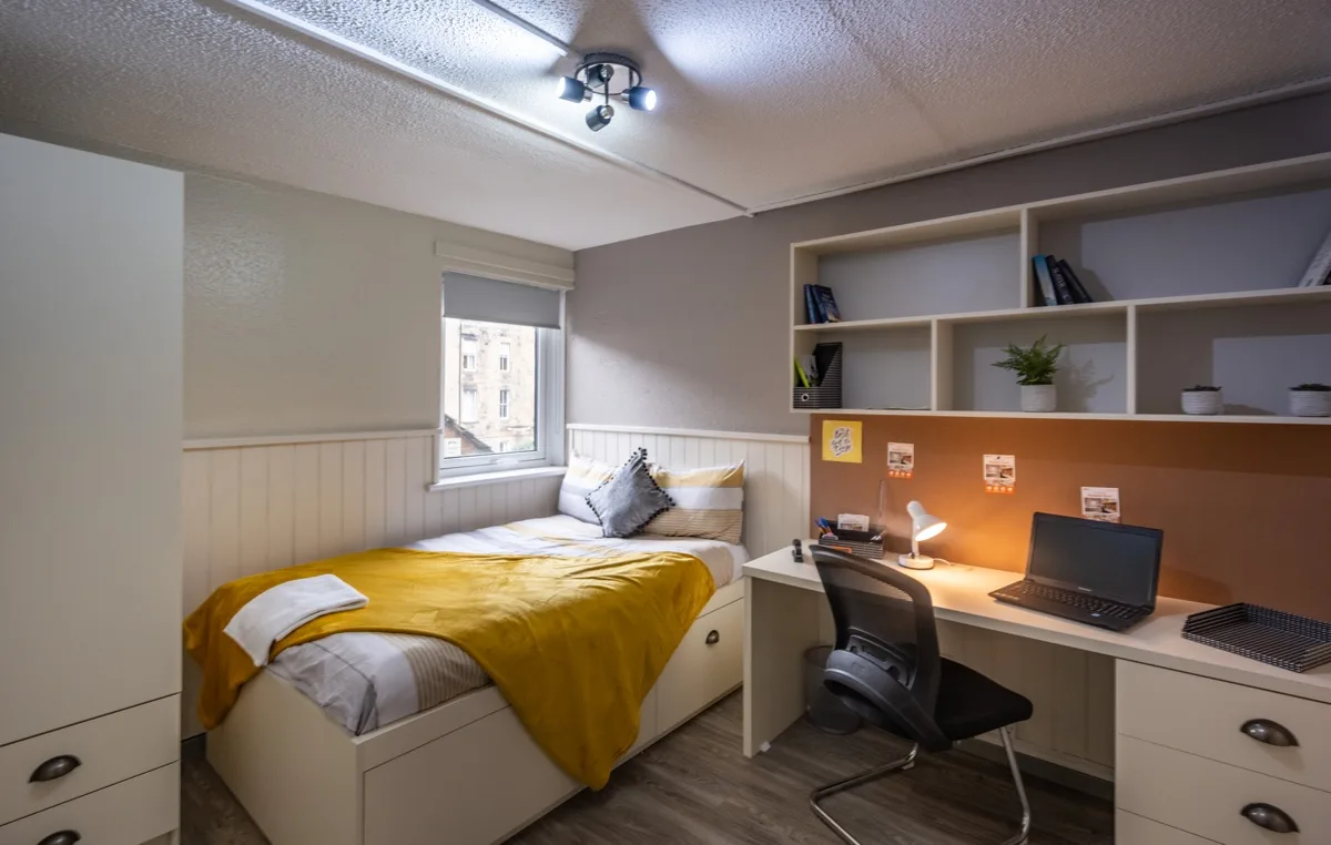 Image of Meadow Court, Edinburgh